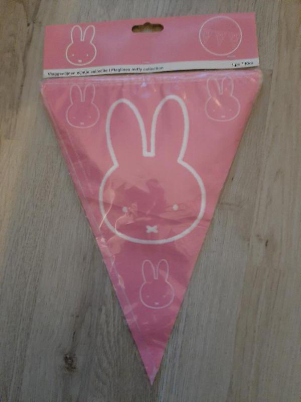 vlaggenlijn Nijntje  / roze baby / meisje/ 10 meter