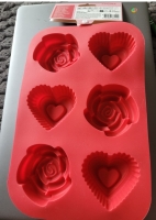 Bakmal cupcakesvorm rozen harten